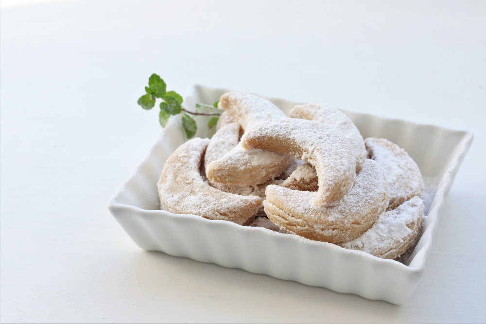 4 Kreasi Resep Kue Putri Salju Lembut untuk Sajian Lebaran