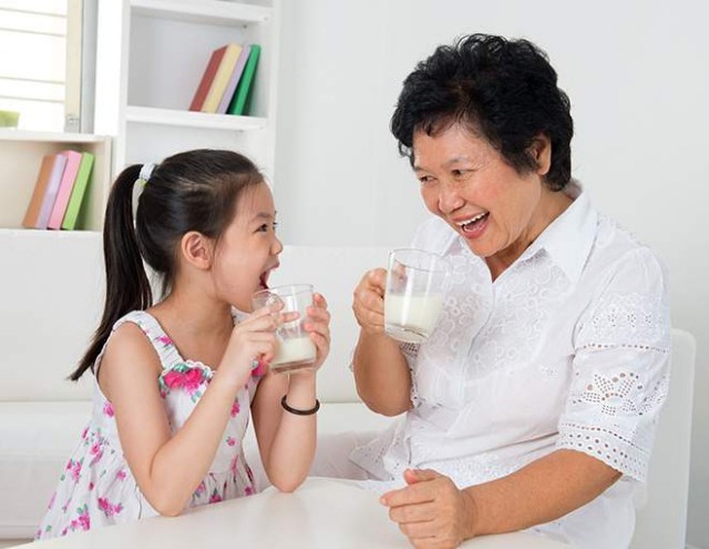 Temukan 5 Manfaat Minum Susu untuk Segala Usia