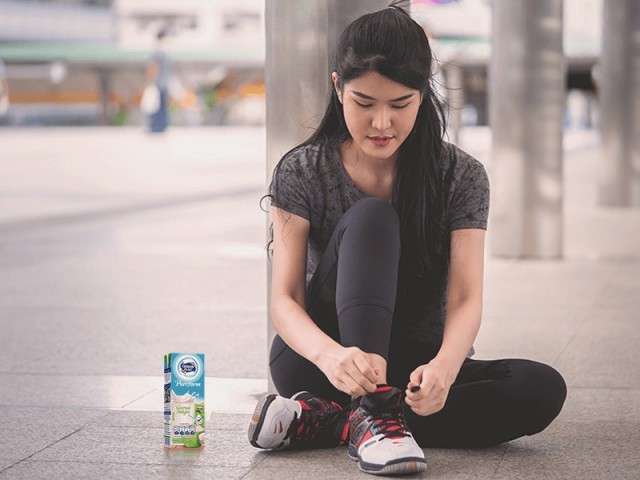 Manfaat Minum Susu di Sore Hari