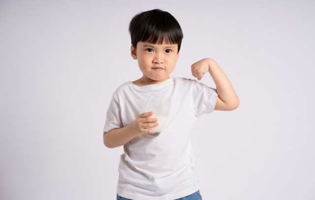 Fungsi Kalsium untuk Anak dan Pentingnya bagi Pertumbuhan