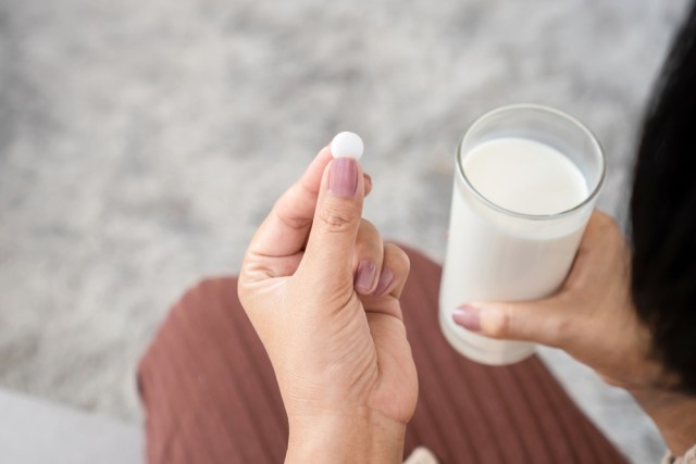 Bolehkah Minum Obat Setelah Minum Susu?