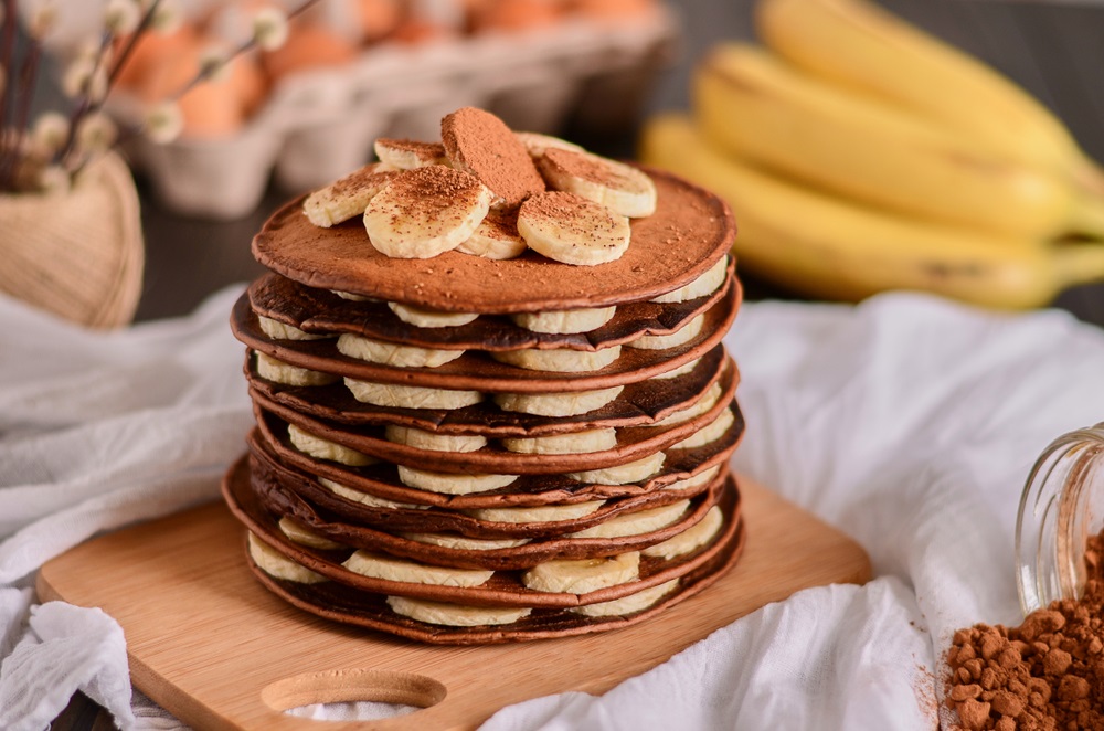 Kreasi Chocolate Banana Pancake dengan Susu Sereal - frisian flag