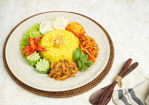 Nasi Kuning Manado - Frisian Flag