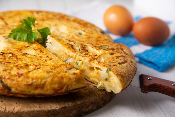Omelette telur dan sayuran menu sarapan pagi yang tidak membosankan - Frisian Flag