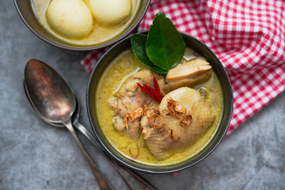 Resep opor ayam kampung - Frisian Flag