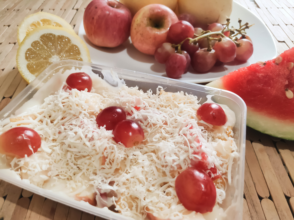 Resep Salad Buah Mayonaise Keju Susu - Frisian Flag